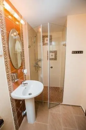 Comfort İki Ayrı Yataklı Oda