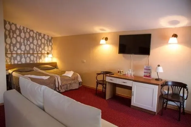 Deluxe Tek Büyük Yataklı Oda
