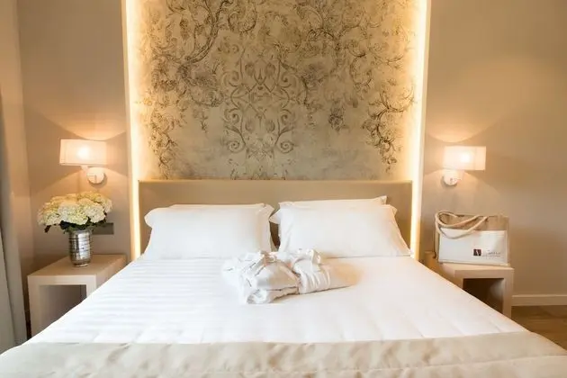 Design Tek Büyük Yataklı Oda