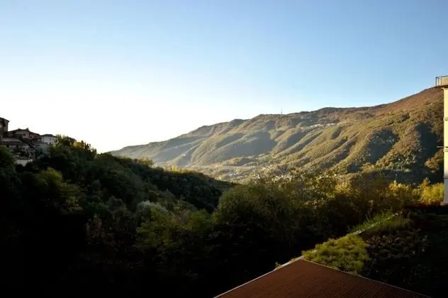 Design Tek Büyük Yataklı Oda