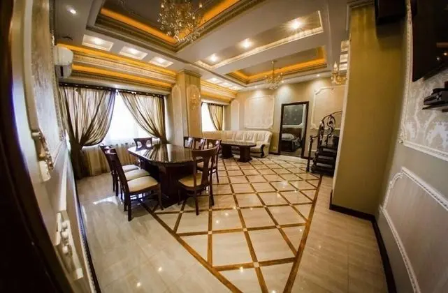 Deluxe Dört Kişilik Oda