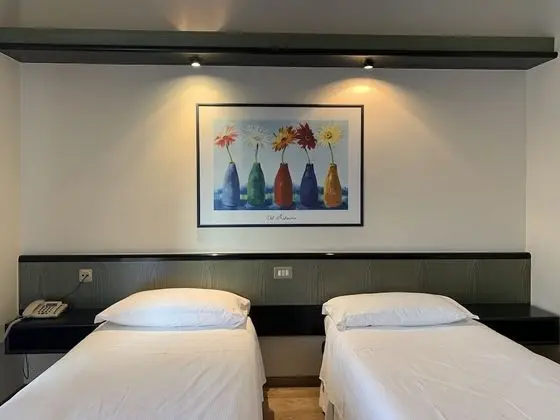 İki Ayrı Yataklı Oda, 2 Tek Kişilik Yatak