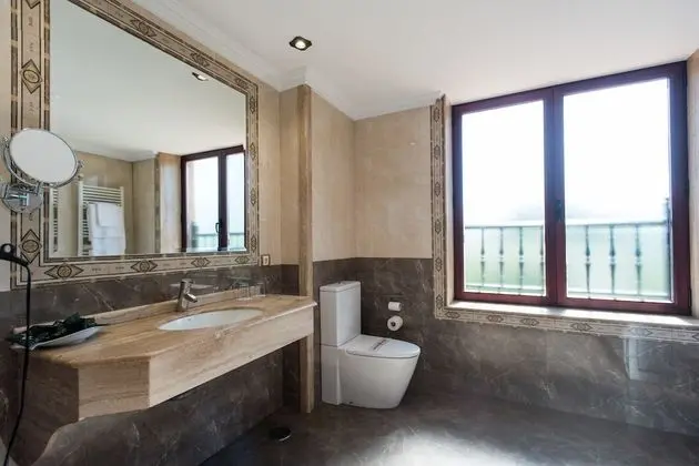 Tek Büyük Yataklı Oda