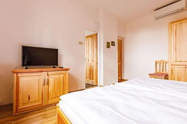 Luxury Tek Büyük Yataklı Oda, Bahçe Manzaralı (A1, A2)