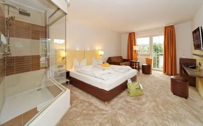 Comfort Büyük Yataklı Tek Kişilik Oda