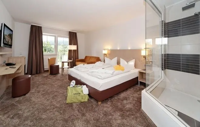 Comfort Tek Büyük Yataklı Oda