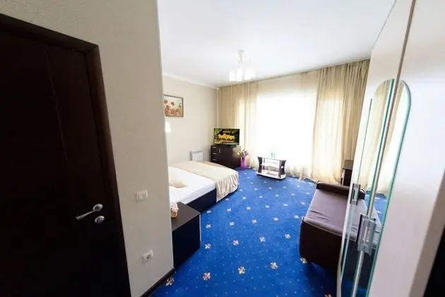 Standard Apart Daire, 1 En Büyük (King) Boy Yatak ve Çekyat, Havuz Manzaralı