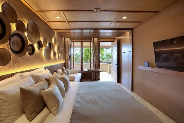 Arcadia Deluxe