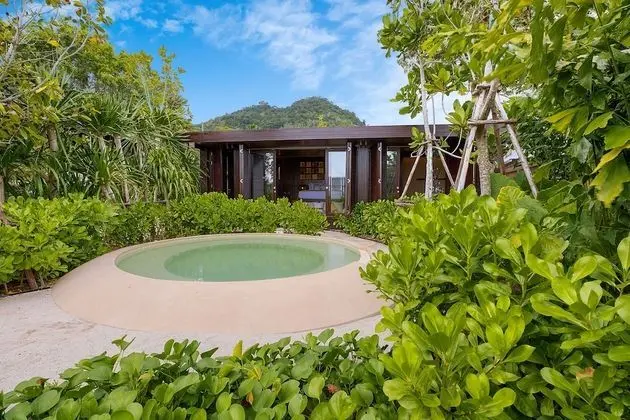 Arcadia Villa by the Sea