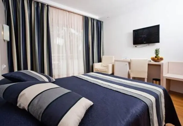 Büyük Yataklı Tek Kişilik Oda, Balkon
