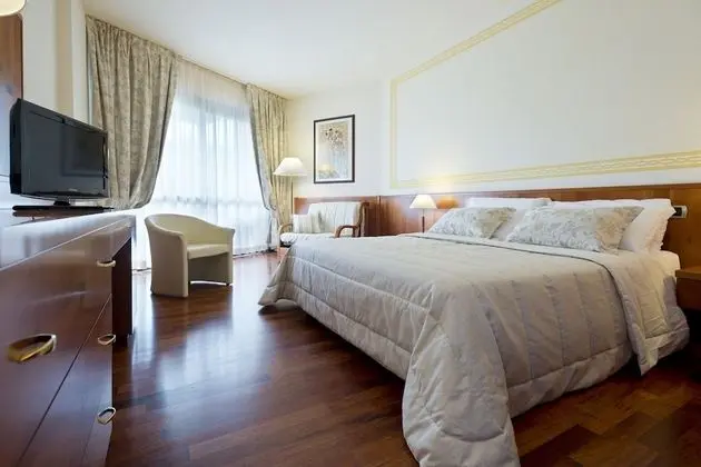 Standard Oda, Balkon