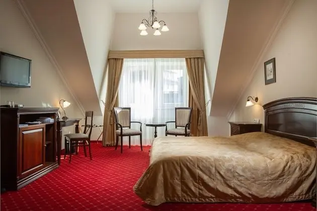Comfort Tek Büyük veya İki Ayrı Yataklı Oda