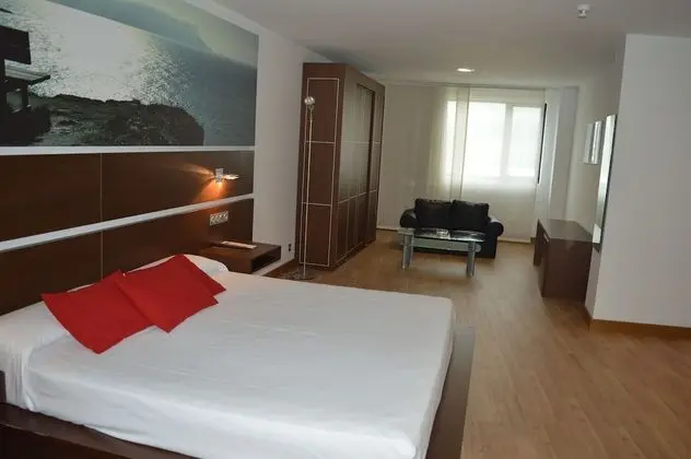 Tek Büyük veya İki Ayrı Yataklı Oda