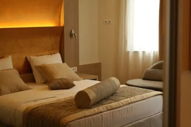 Deluxe Büyük Yataklı Tek Kişilik Oda, 1 Çift Kişilik Yatak, Engellilere Uygun