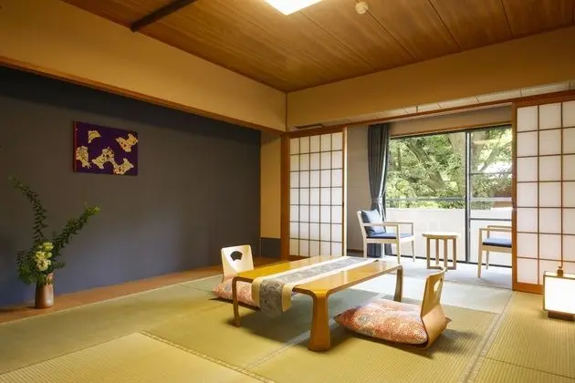 Traditional Oda (Japanese Style, For 4 People)
