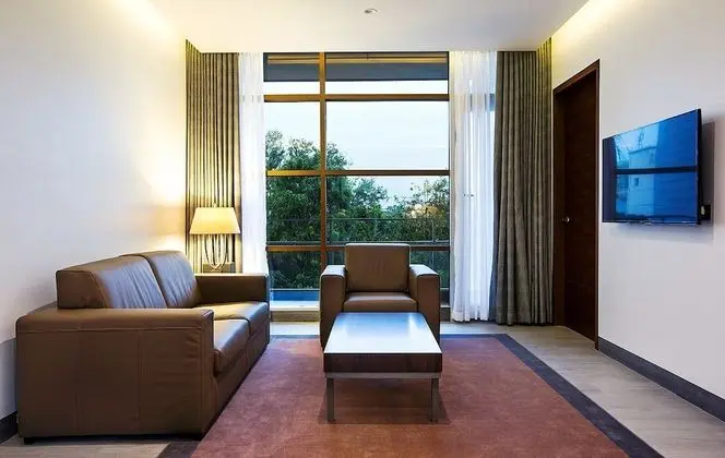 Deluxe Süit, 1 Yatak Odası, Şehir Manzaralı, Köşe