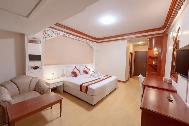 Deluxe Tek Büyük Yataklı Oda