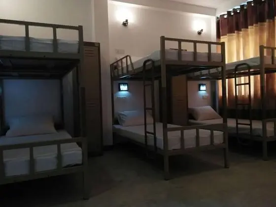 8-Bed Mixed Dormitory