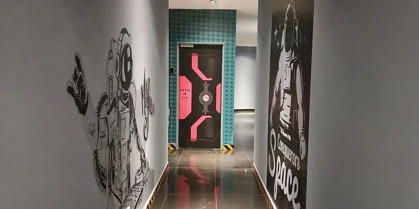 Double Bed Capsule Shared Bathroom