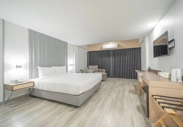 Deluxe Tek Büyük Yataklı Oda