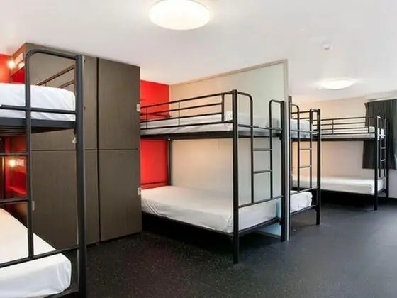 Ortak Ranzalı Oda (8 Bed)