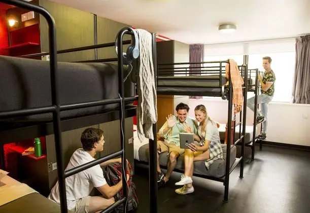 Ortak Ranzalı Oda (8 Bed)