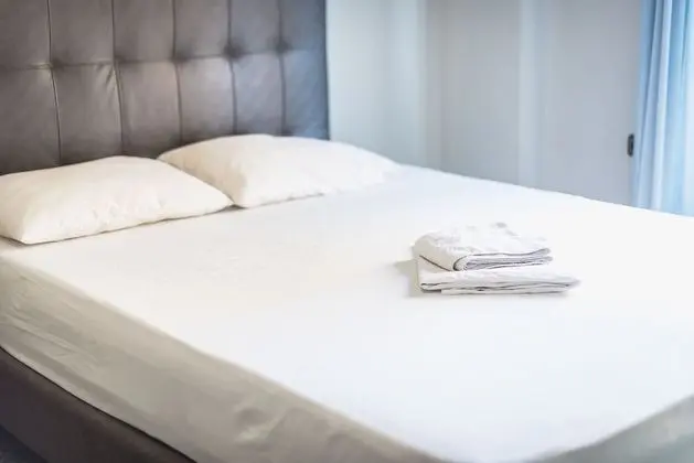 Grand Apart Daire (Near Metro #1)