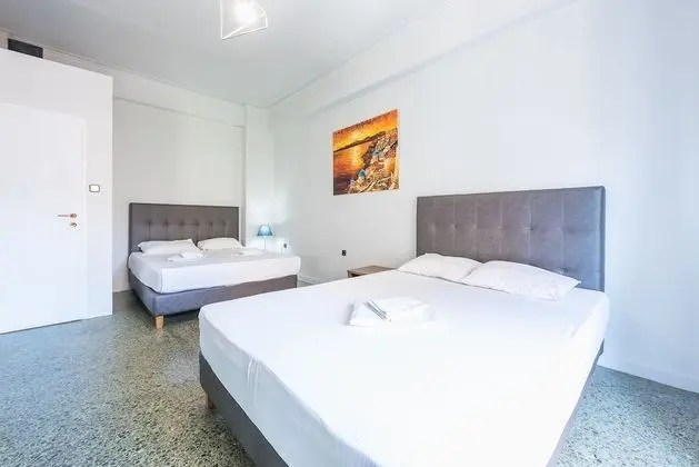 Grand Apart Daire (Near Metro #1)