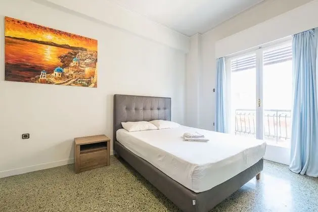 Grand Apart Daire (Near Metro #1)