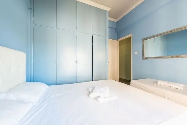 Grand Apart Daire (Near Metro #1)