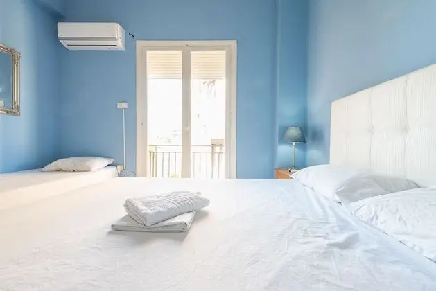 Grand Apart Daire (Near Metro #1)