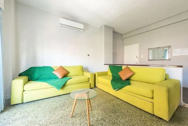 Grand Apart Daire (Near Metro #1)