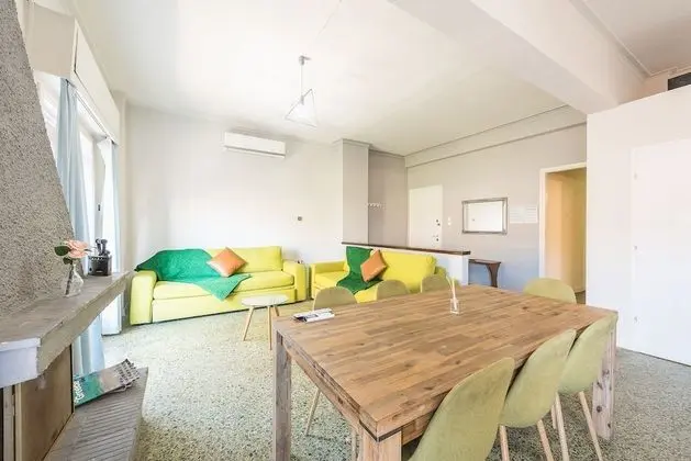 Grand Apart Daire (Near Metro #1)