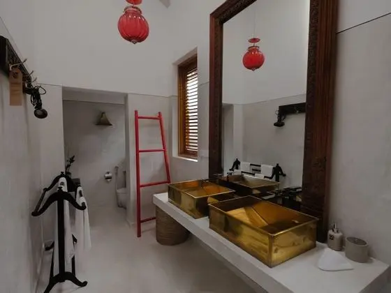 Luxury Tek Büyük Yataklı Oda