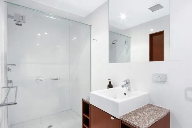 Basic Apart Daire, Birden Çok Yatak, Deniz Manzaralı