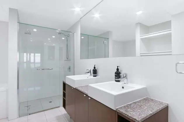 Basic Apart Daire, Birden Çok Yatak, Deniz Manzaralı