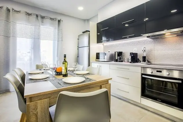 Apart Daire, Şehir Manzaralı