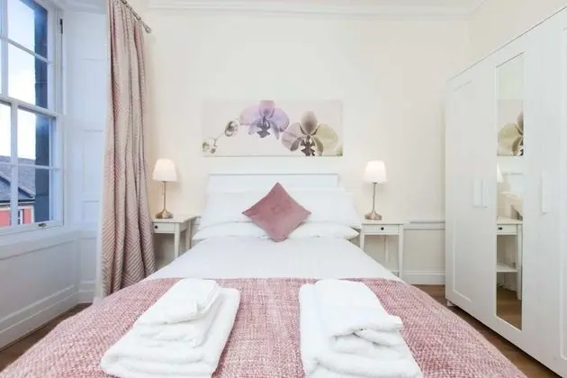 Apart Daire (4 Bedrooms)