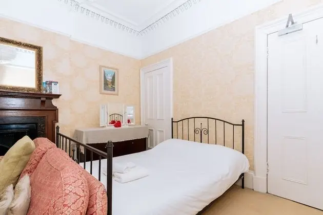 Basic Apart Daire, Birden Çok Yatak