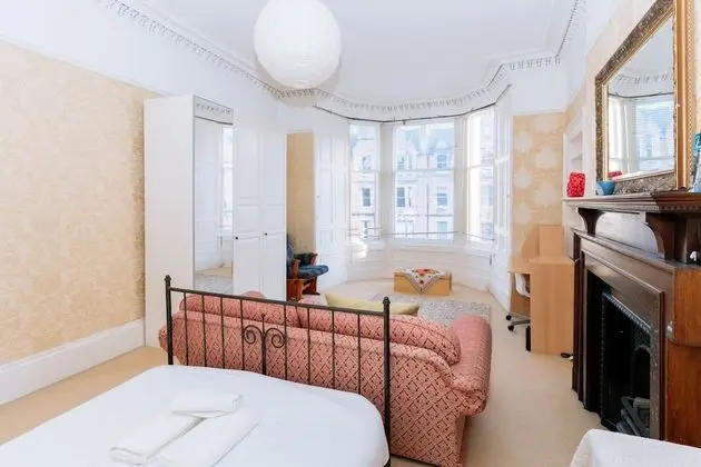 Basic Apart Daire, Birden Çok Yatak