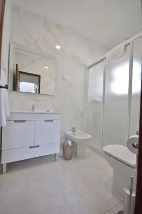 Villa, 4 Yatak Odası, Balkon