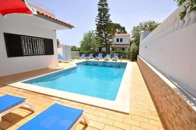 Villa, 4 Yatak Odası, Balkon