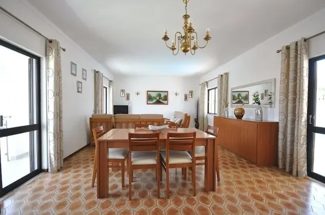 Villa, 4 Yatak Odası, Balkon