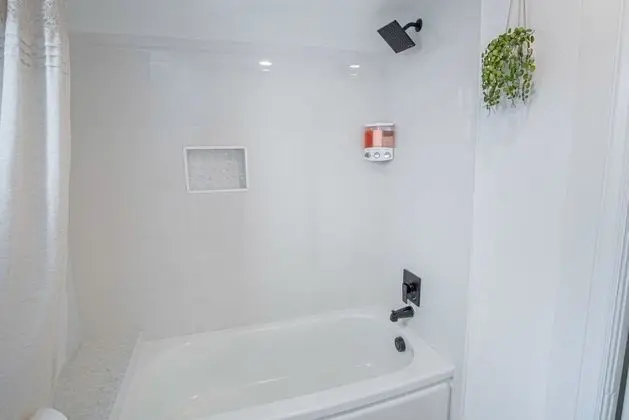 Ev (4 Bedrooms)