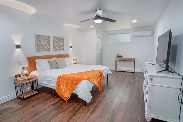 Ev (4 Bedrooms)