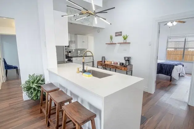 Ev (4 Bedrooms)