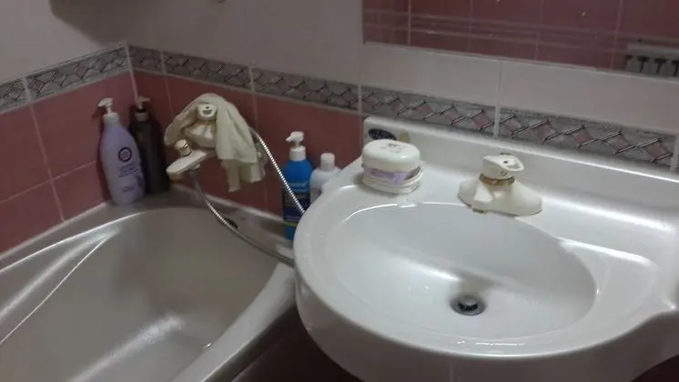 Spacious Apartment in Central Seoul, 11 beds