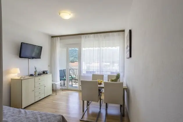 Apart Daire, 3 Yatak Odası, Balkon