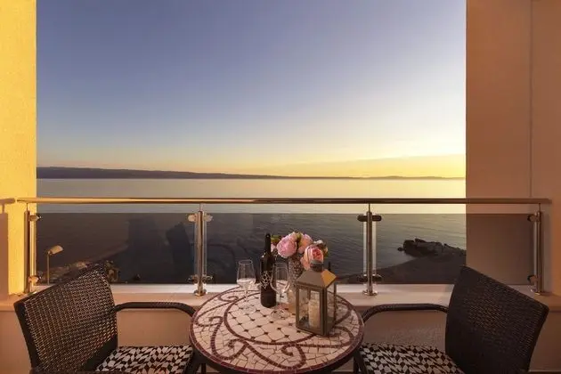 Exclusive Apart Daire, Deniz Manzaralı