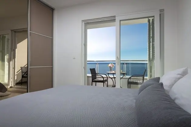 Exclusive Apart Daire, Deniz Manzaralı